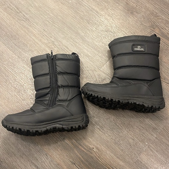 Magellann Snow Boots - Picture 3 of 9